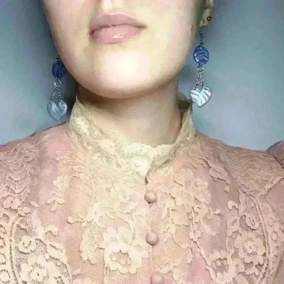 Y2K Bratz style purple, pink, & metallic  blue marble heart and chain earrings - Picture 2 of 11